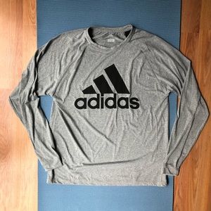 🆕 Adidas Graphic Tee